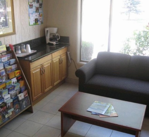 Oregon Motor Motel image 39