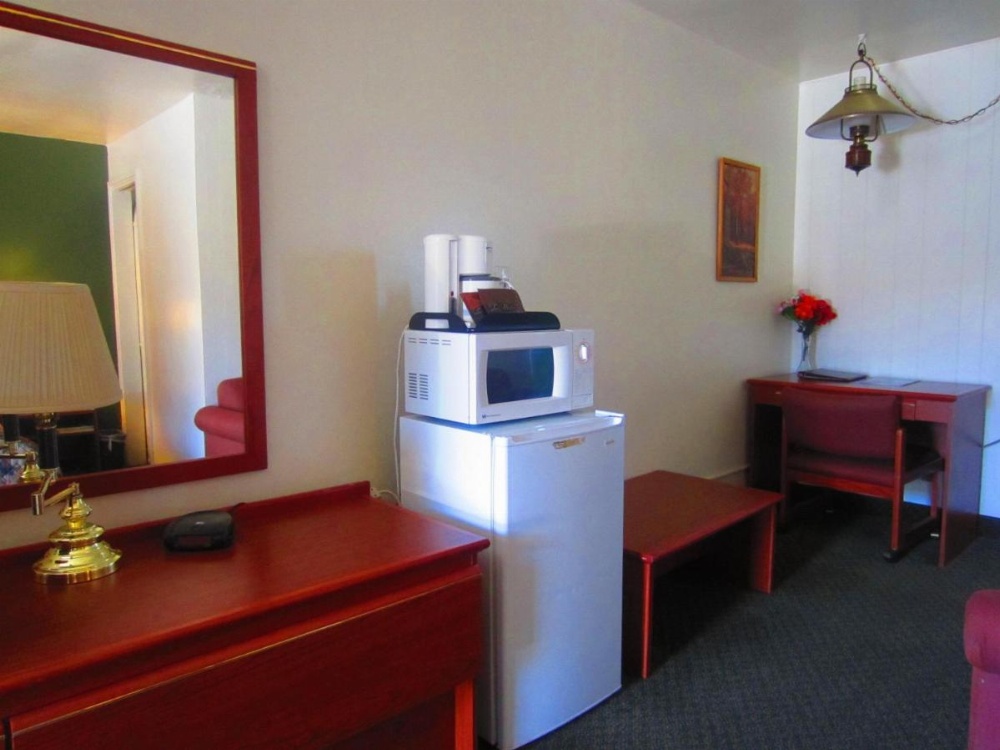 Queen Studio - Non-Smoking